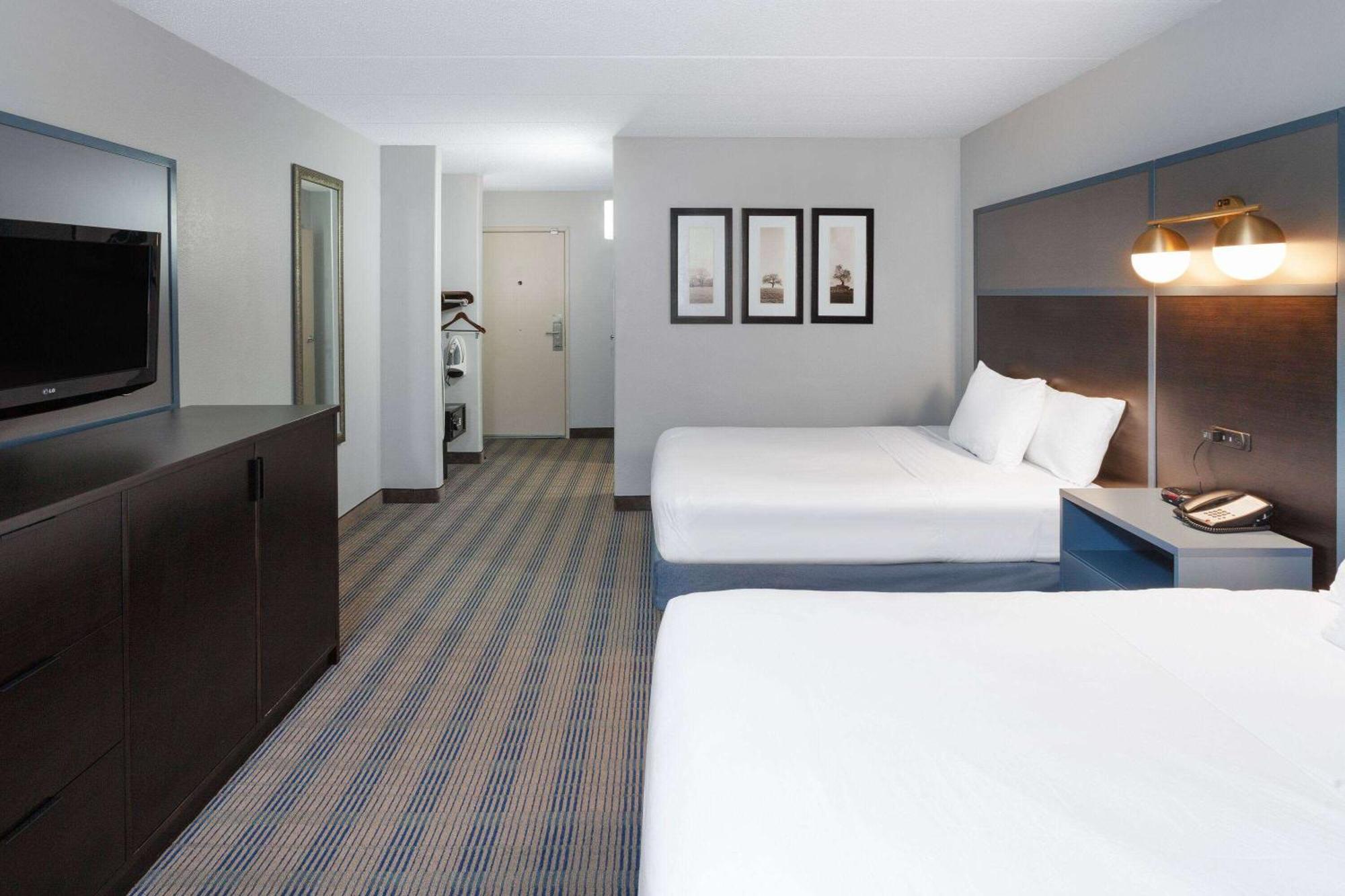 Americinn By Wyndham Peoria Eksteriør bilde