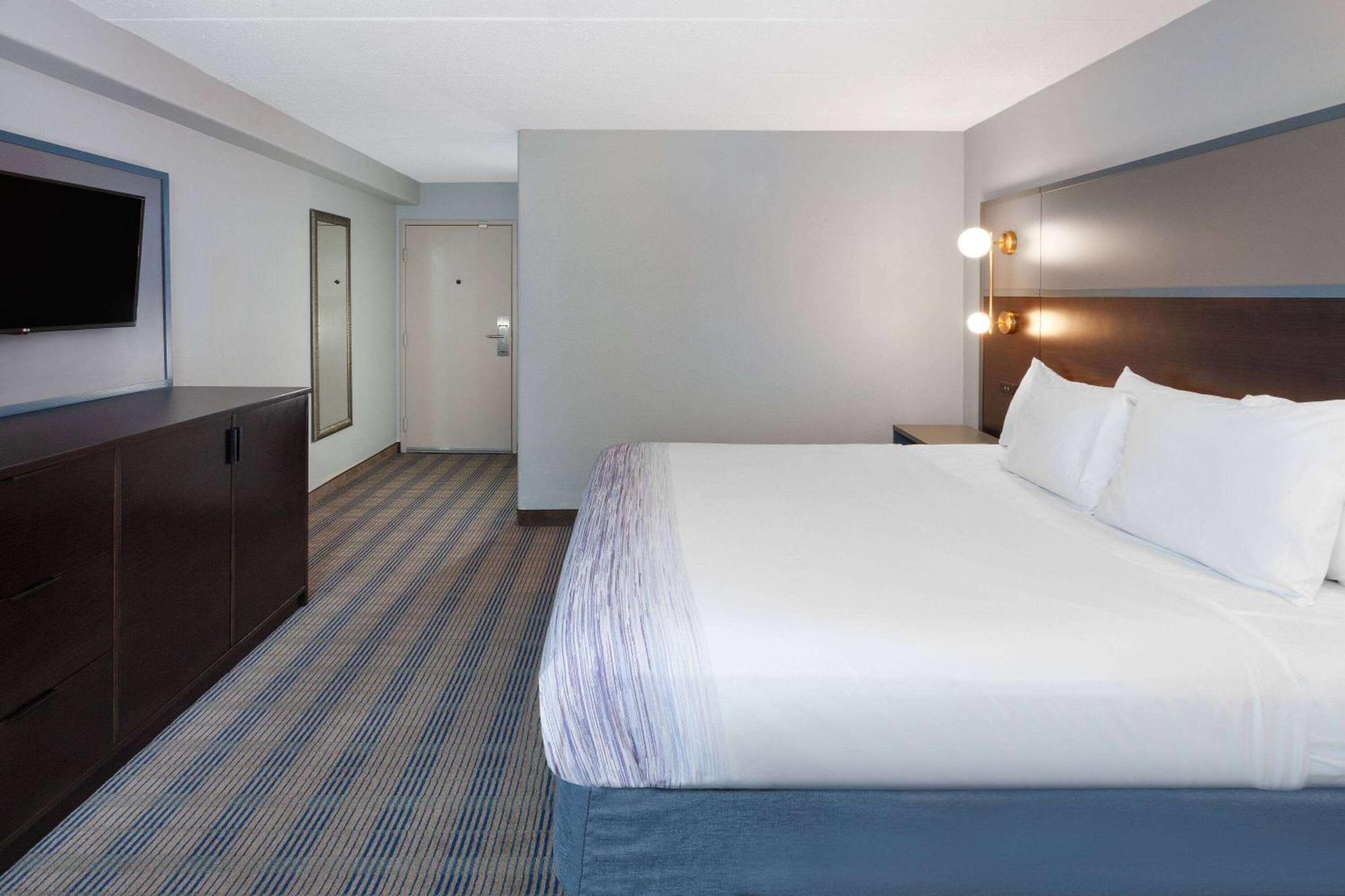 Americinn By Wyndham Peoria Eksteriør bilde