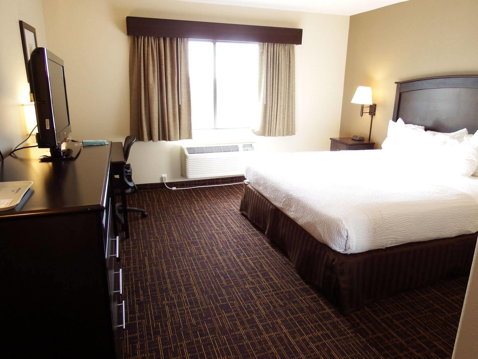 Americinn By Wyndham Peoria Eksteriør bilde