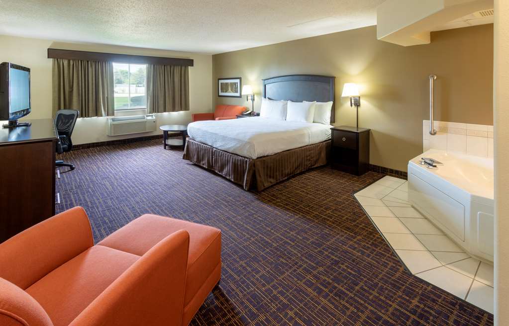 Americinn By Wyndham Peoria Rom bilde