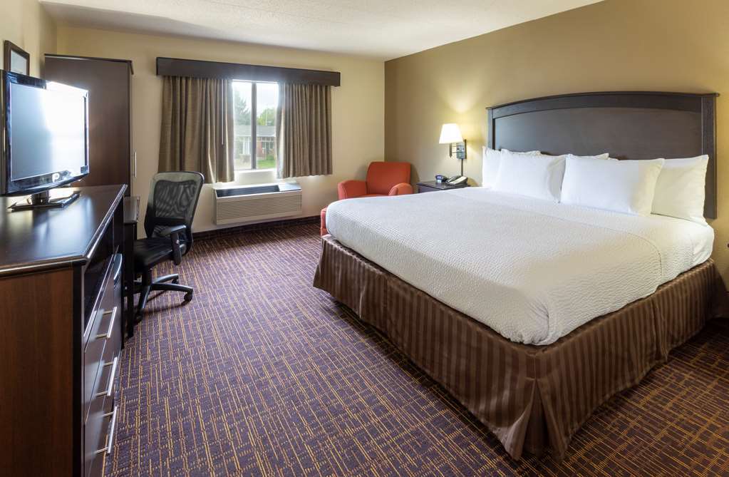 Americinn By Wyndham Peoria Rom bilde