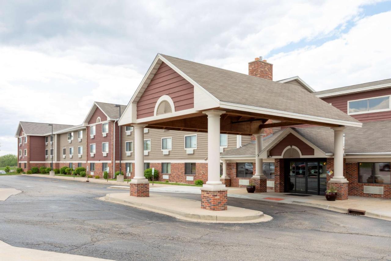 Americinn By Wyndham Peoria Eksteriør bilde